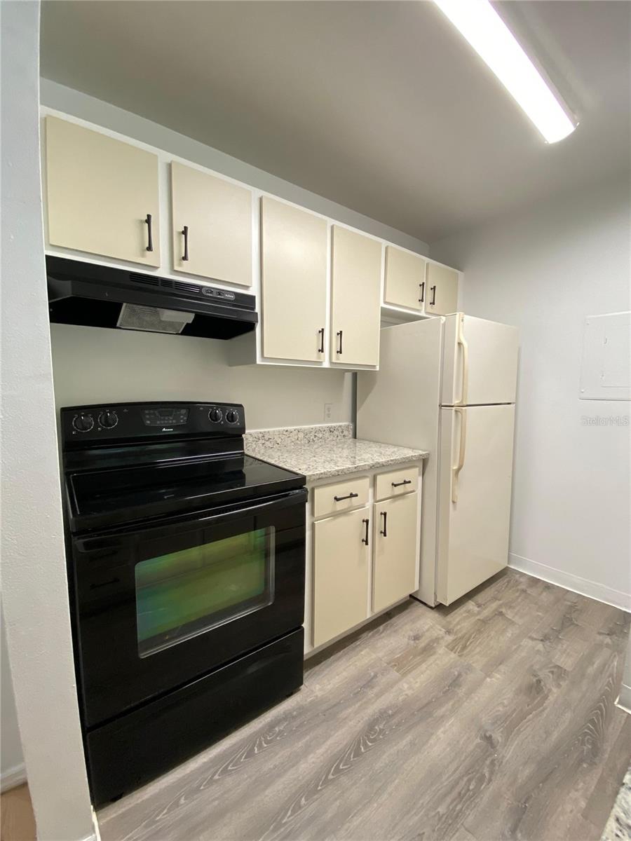 Image 5 of 28 For 3831 Nautical Way 203