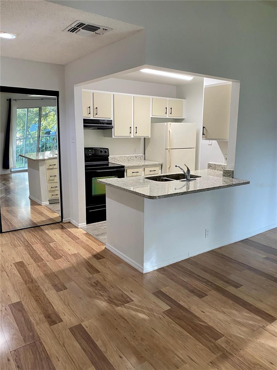 Image 6 of 28 For 3831 Nautical Way 203