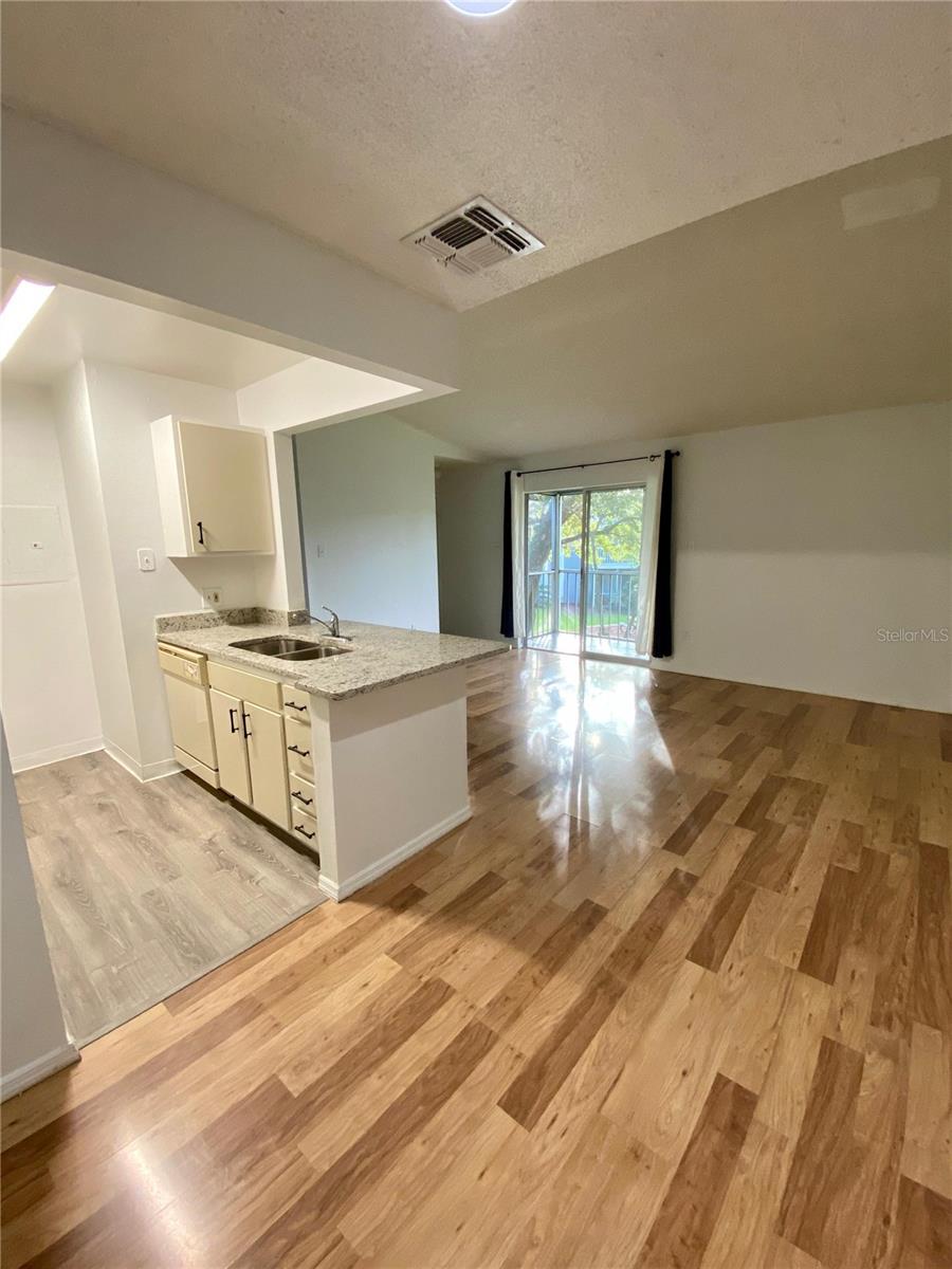 Image 9 of 28 For 3831 Nautical Way 203