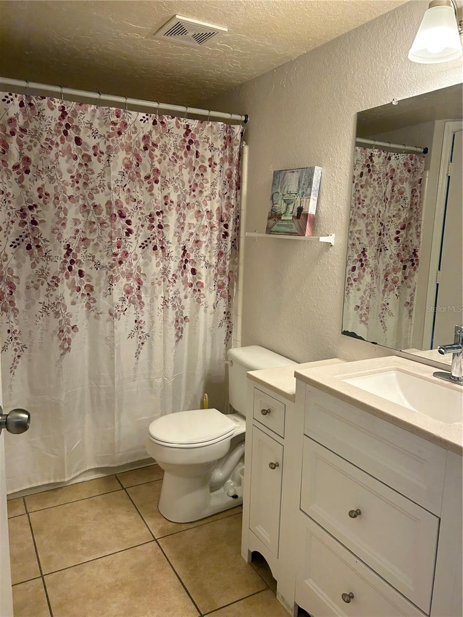 Image 15 of 28 For 2209 Antigua Place 826