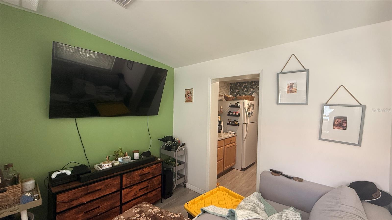 Image 9 of 20 For 10530 Lake Drive