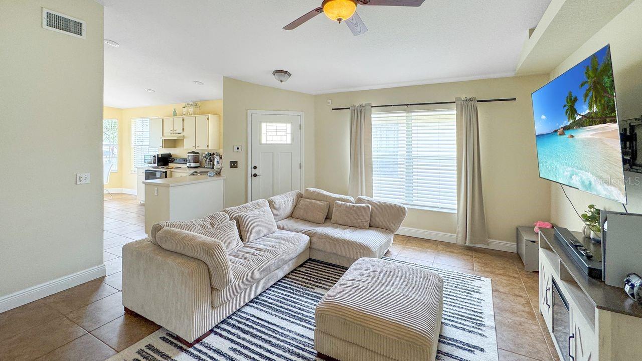 Image 5 of 13 For 1352 Daniel Cove Drive
