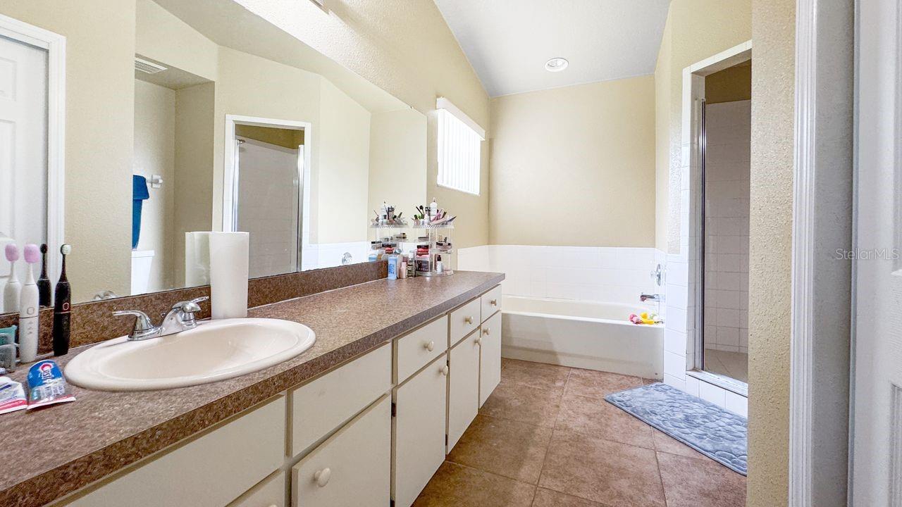 Image 9 of 13 For 1352 Daniel Cove Drive