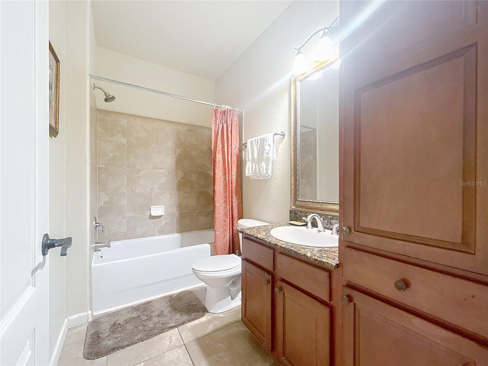 Image 8 of 21 For 906 Charo Pkwy  434