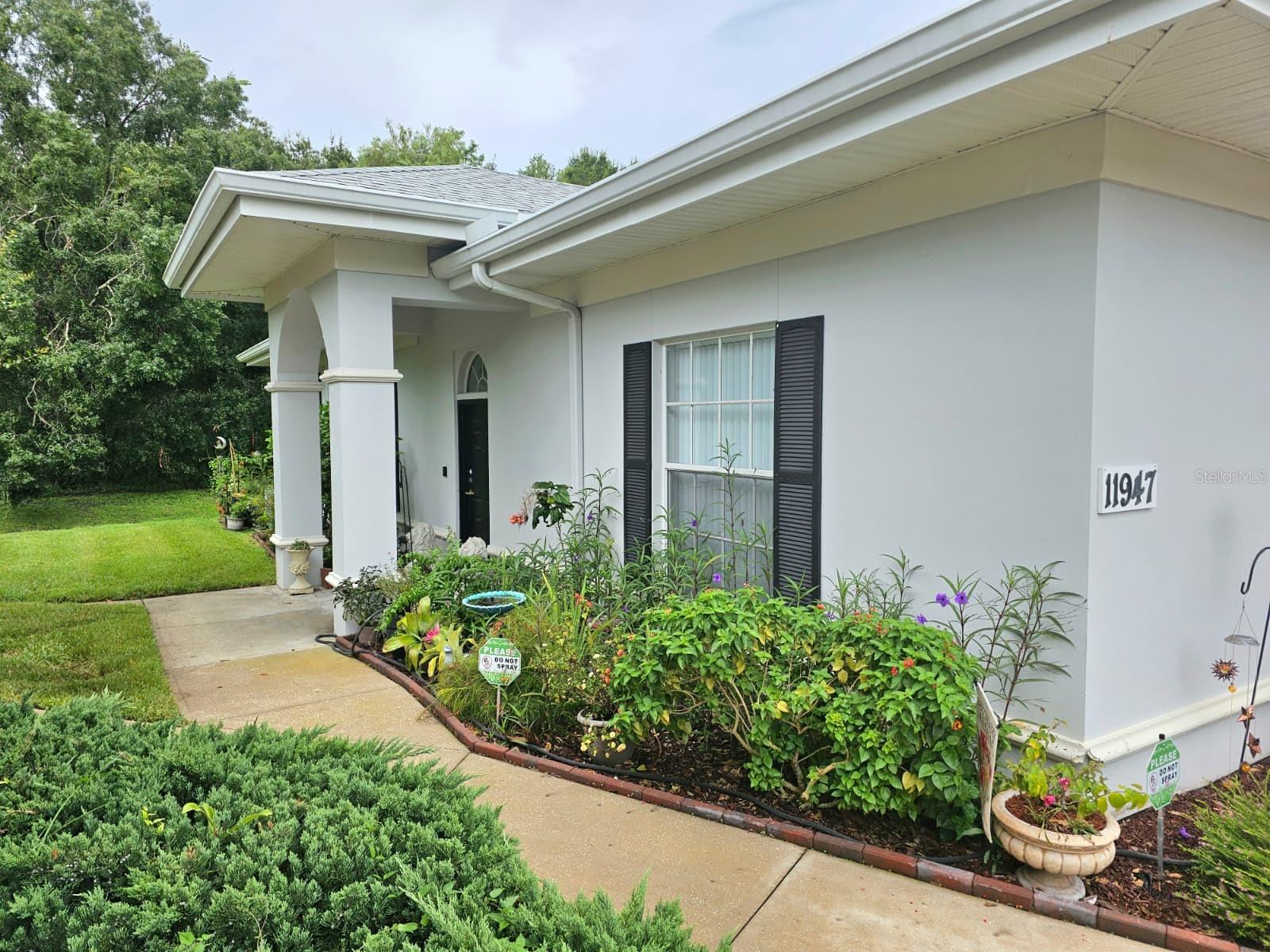 Image 2 of 13 For 11947 Sheldon Road