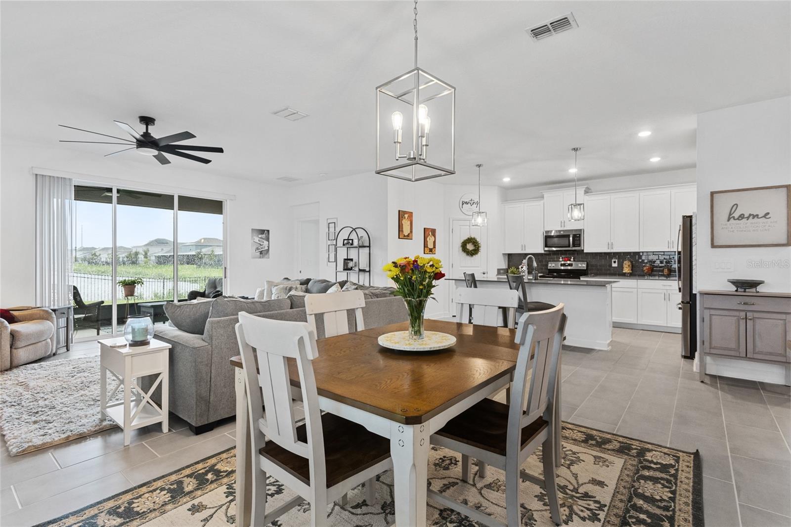Image 13 of 55 For 2931 Camden Way