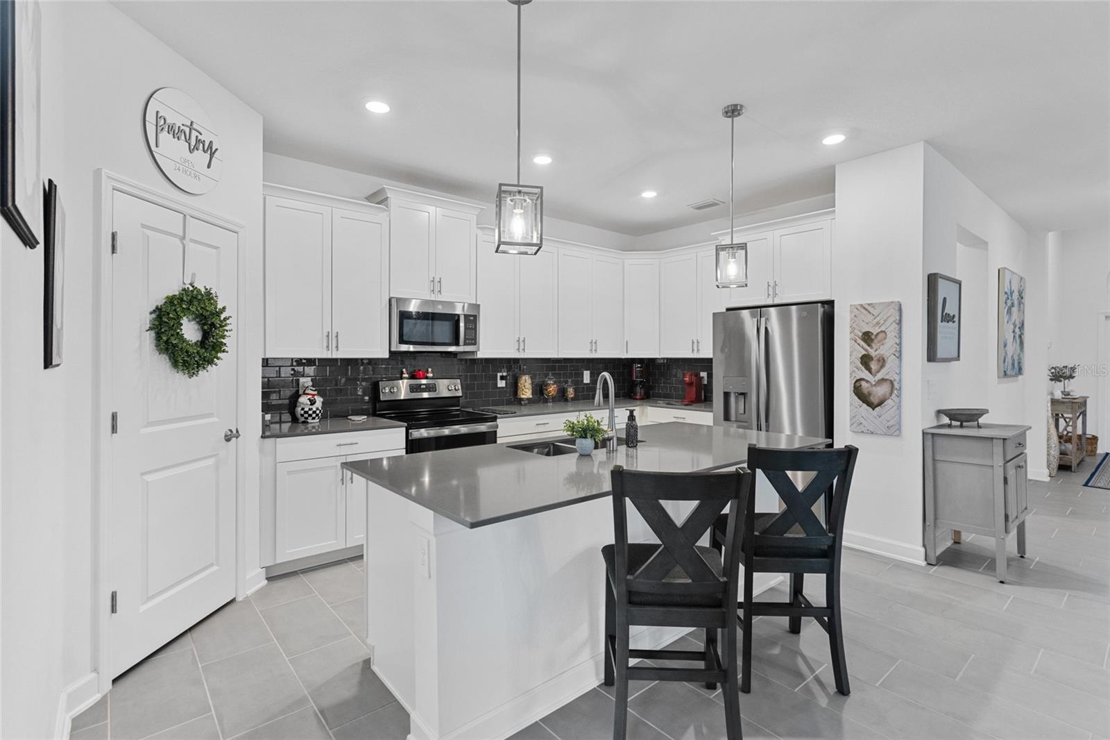 Image 15 of 55 For 2931 Camden Way