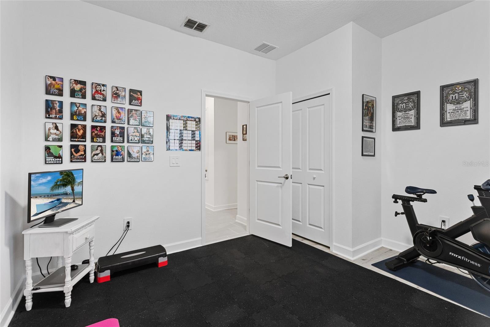 Image 23 of 55 For 2931 Camden Way