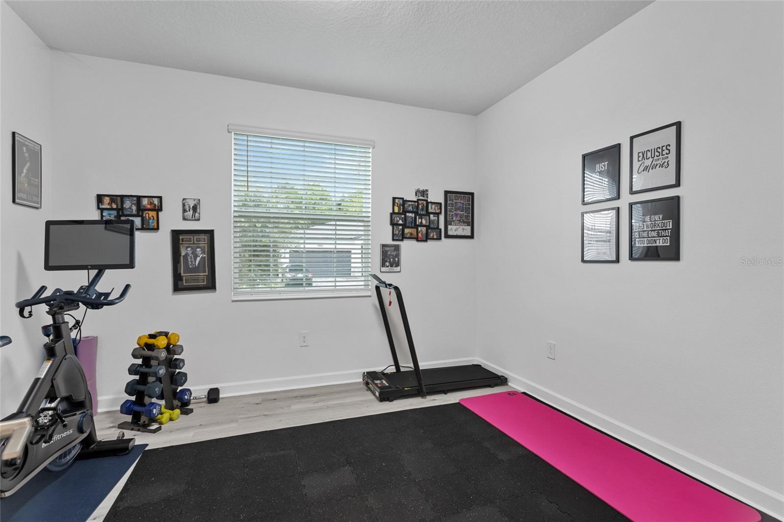 Image 24 of 55 For 2931 Camden Way