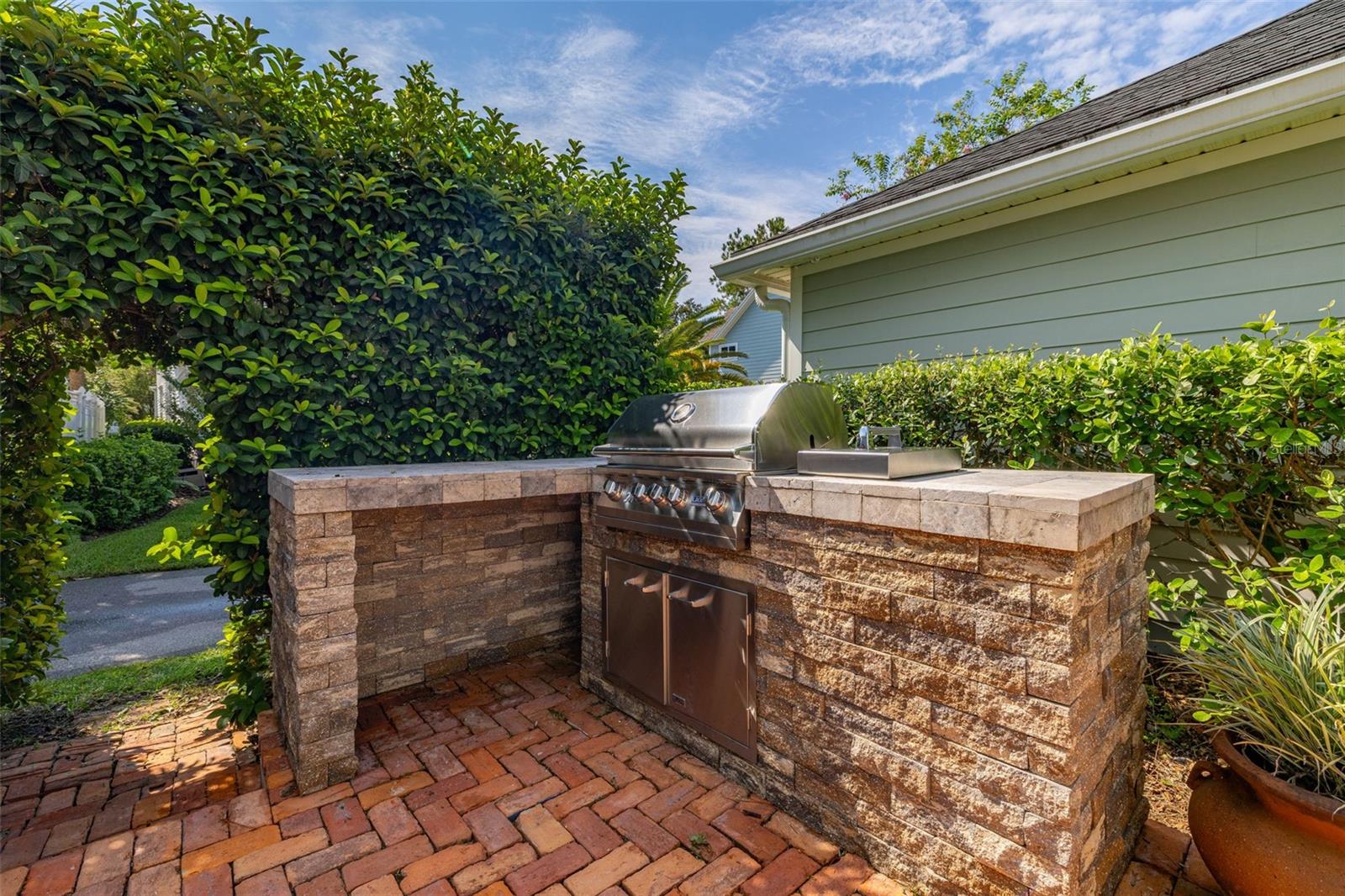 Image 43 of 48 For 1241 Golden Canna Lane