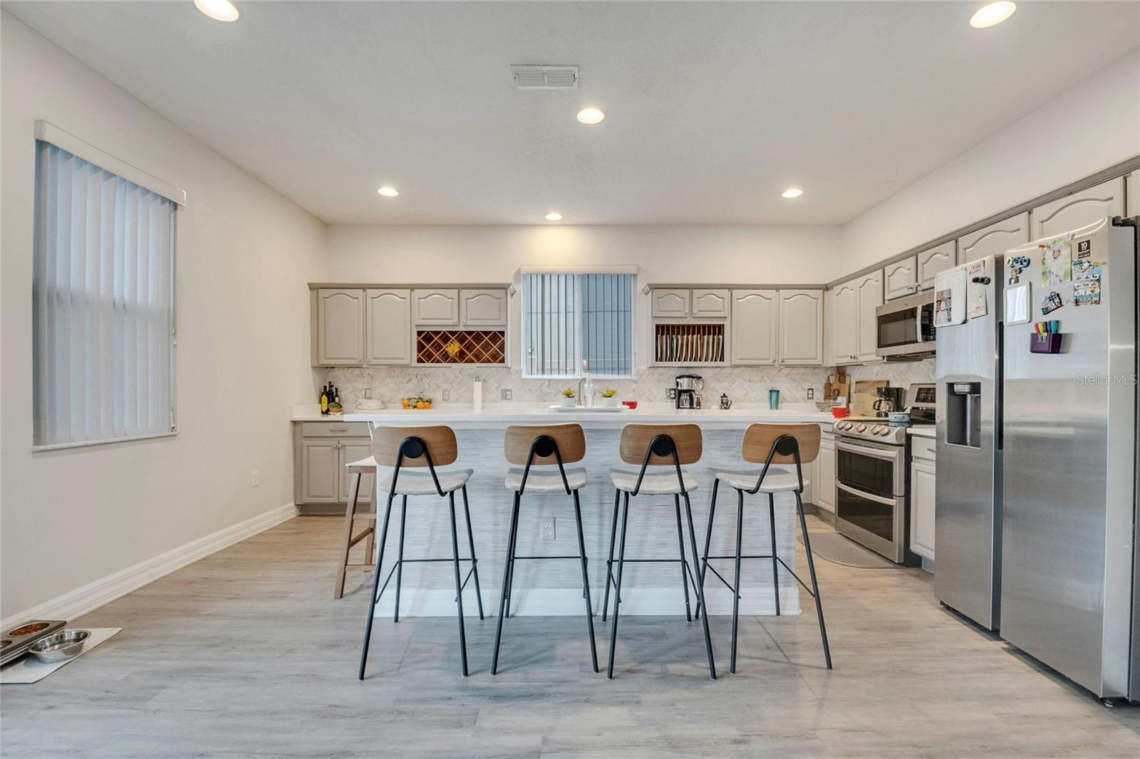 Image 18 of 74 For 1072 Berkeley Drive