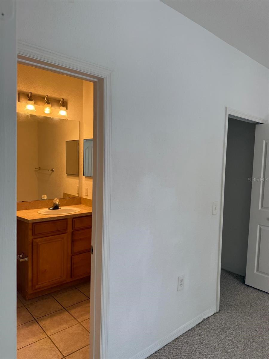 Image 6 of 6 For 6137 Metrowest Boulevard 206