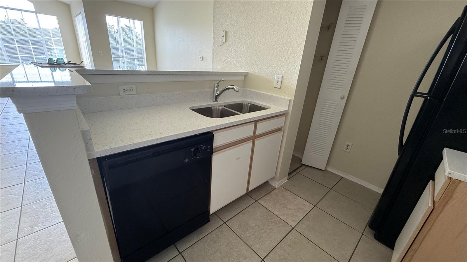 Image 30 of 56 For 2203 Key West Court 437