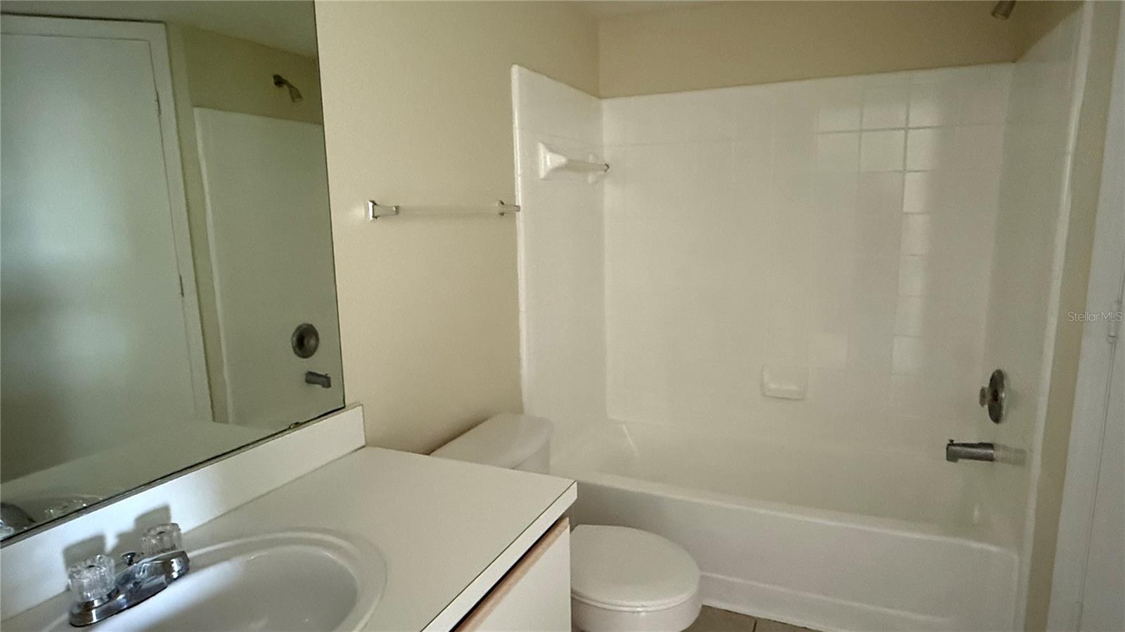 Image 44 of 56 For 2203 Key West Court 437