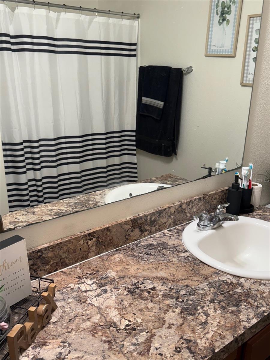 Image 12 of 21 For 2813 Mosshire Circle