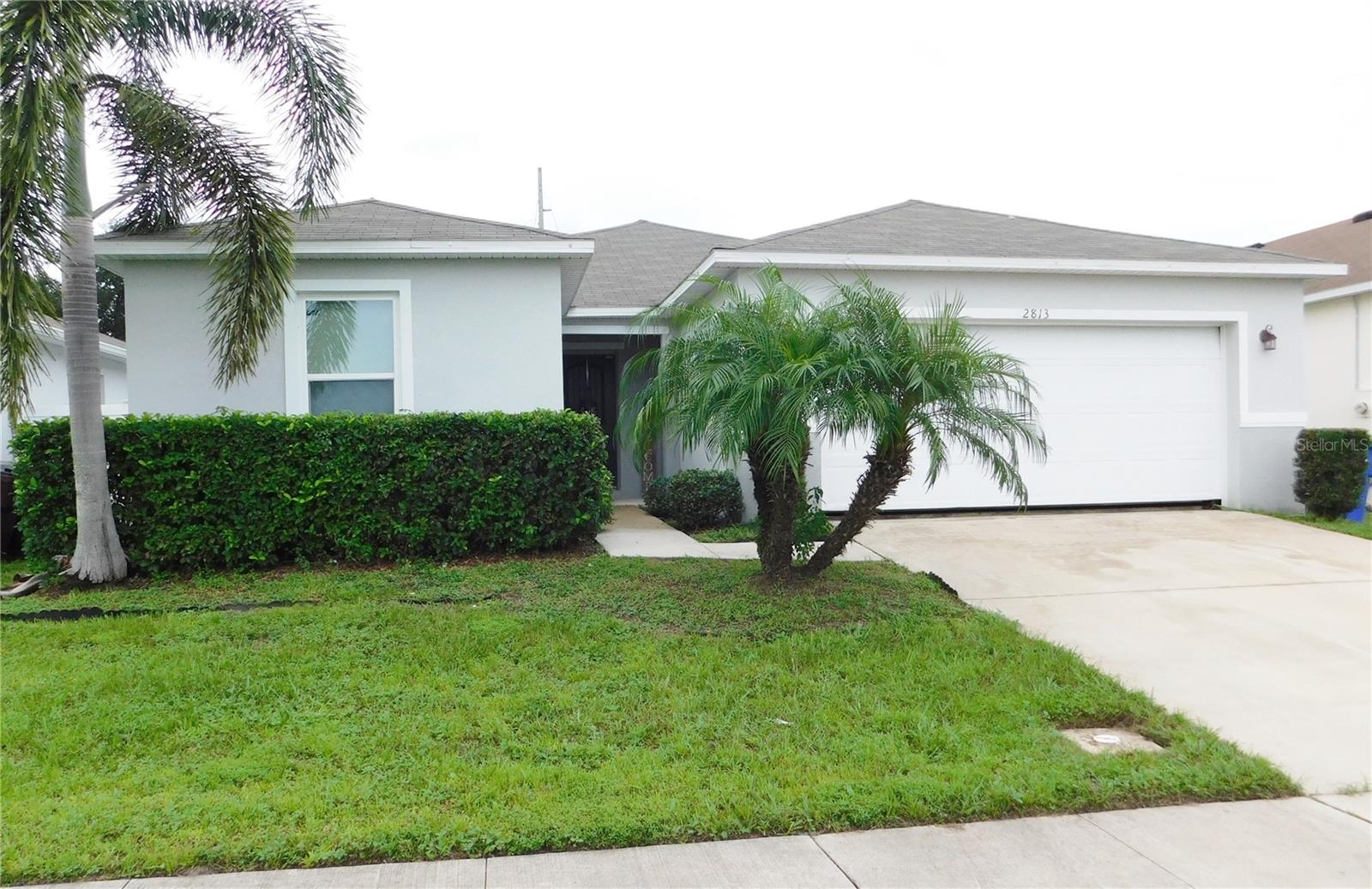 Image 2 of 21 For 2813 Mosshire Circle