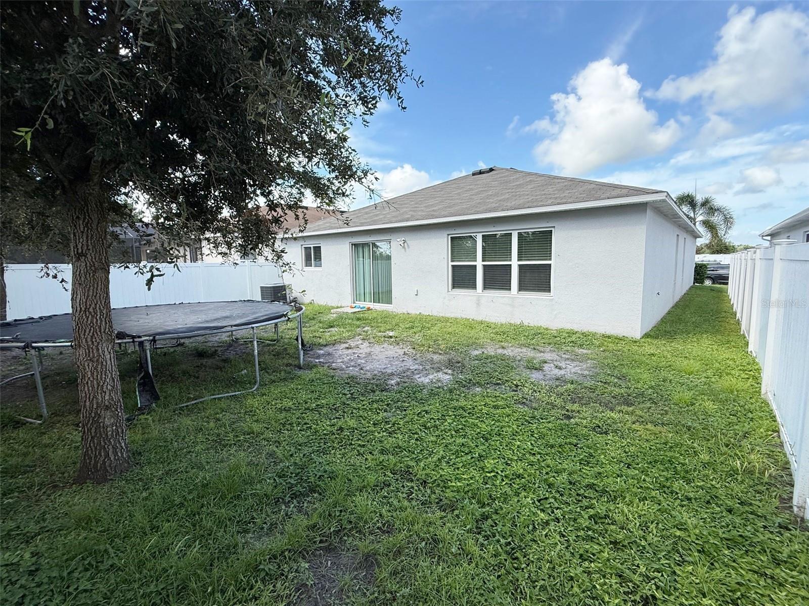 Image 20 of 21 For 2813 Mosshire Circle