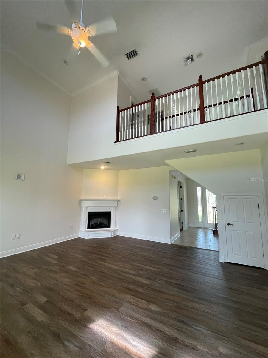 Image 8 of 24 For 7055 Big Bend Drive