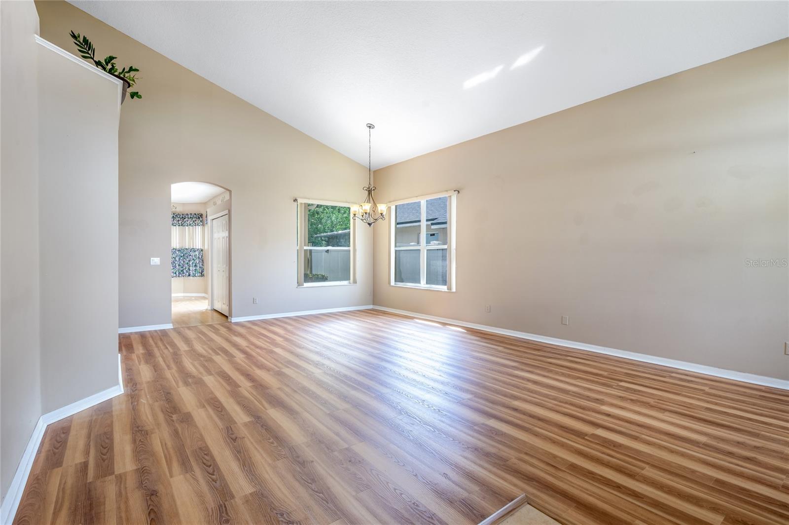 Image 6 of 42 For 12150 Greco Drive