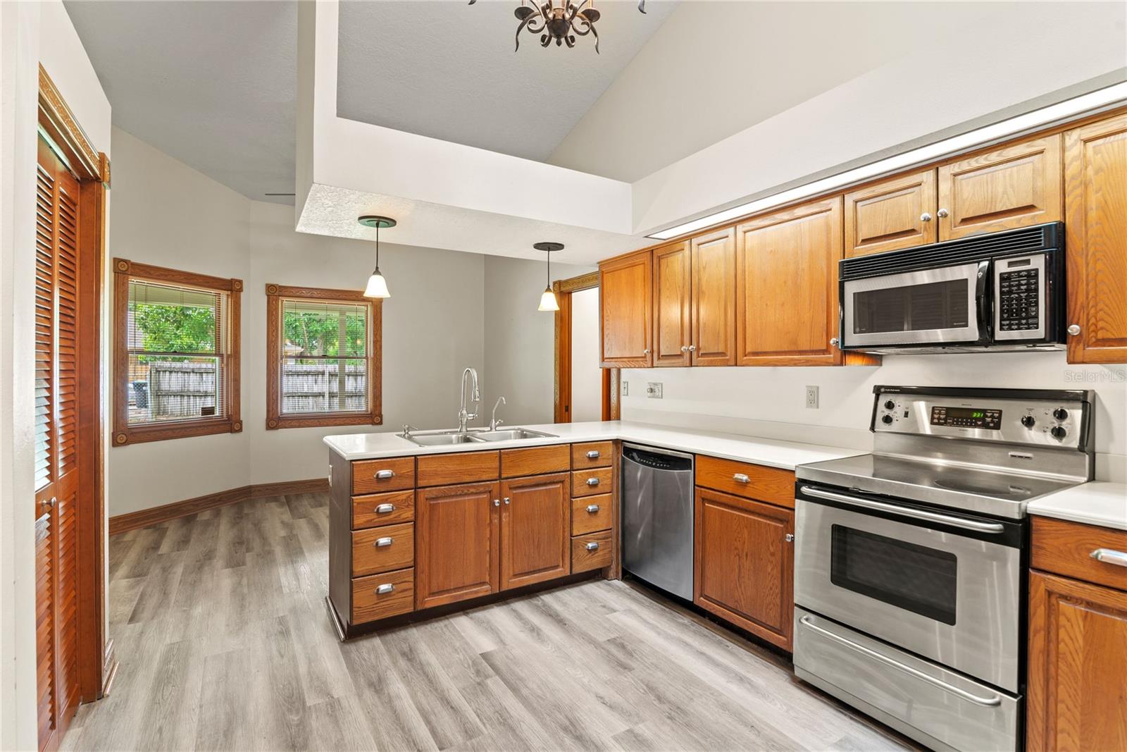 Image 14 of 52 For 1705 Terra Alta Court