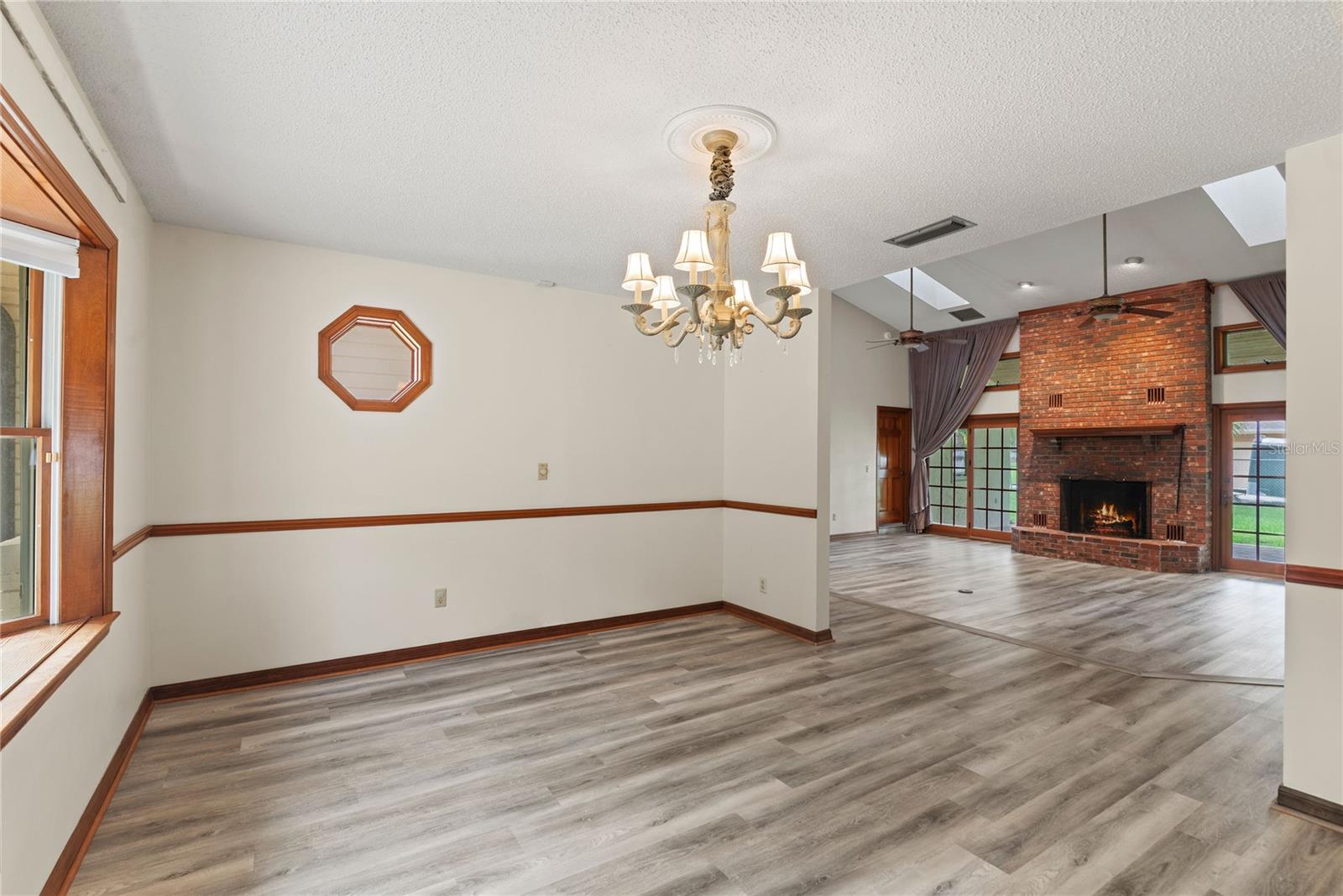 Image 16 of 52 For 1705 Terra Alta Court