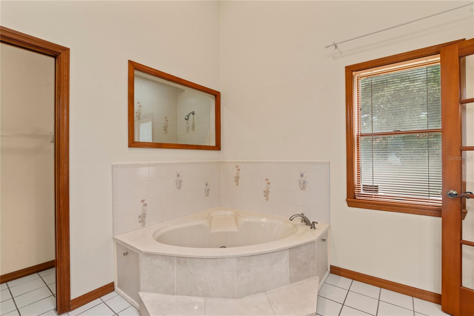 Image 22 of 52 For 1705 Terra Alta Court