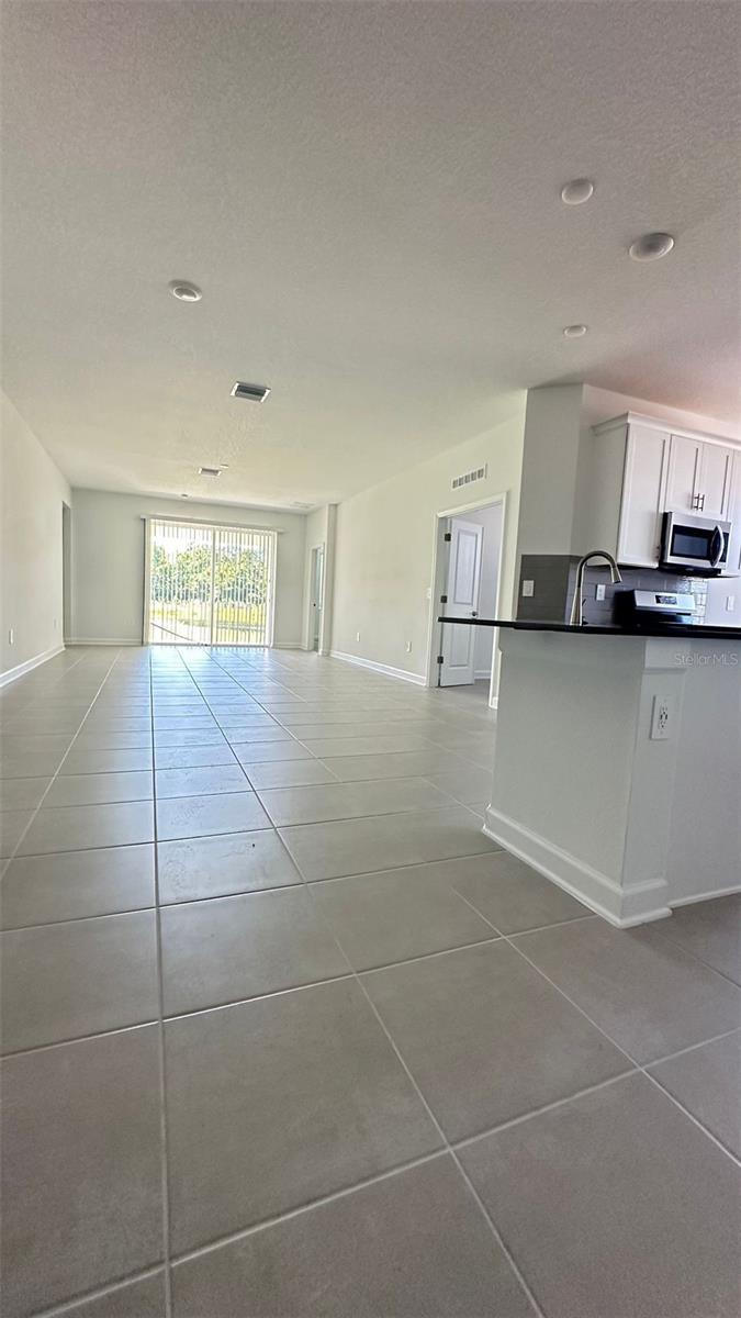 Image 2 of 12 For 4270 Eastminster Road