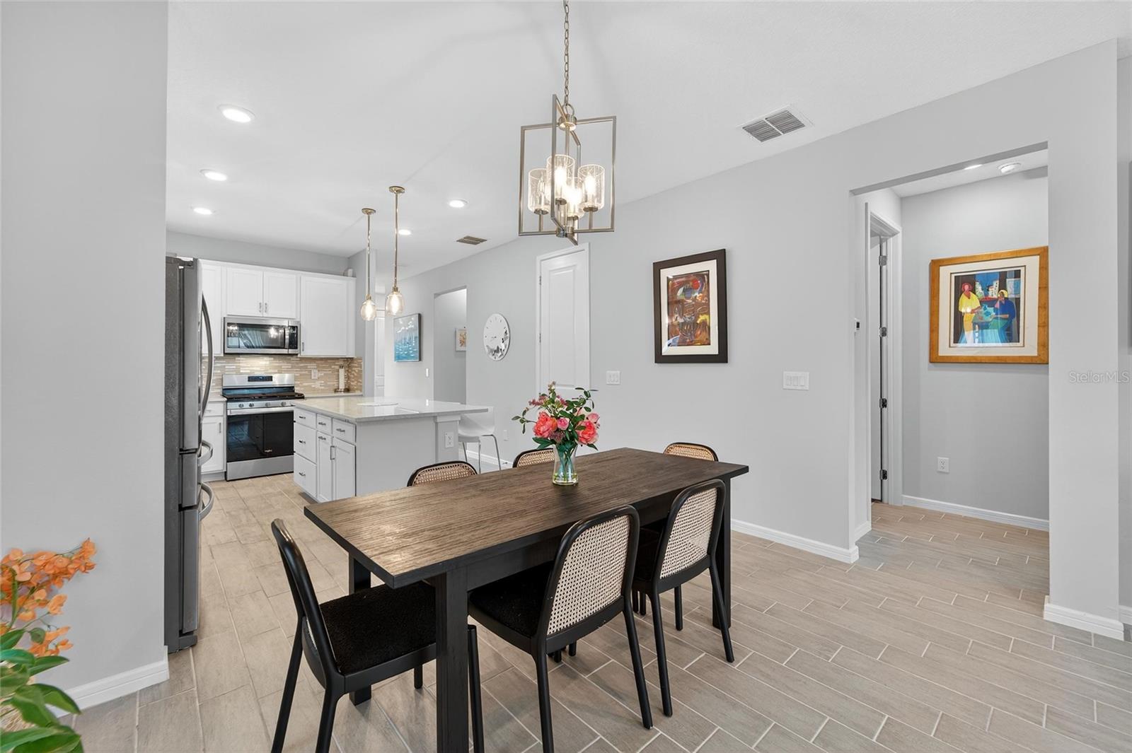 Image 14 of 65 For 6110 Shorebird Branch