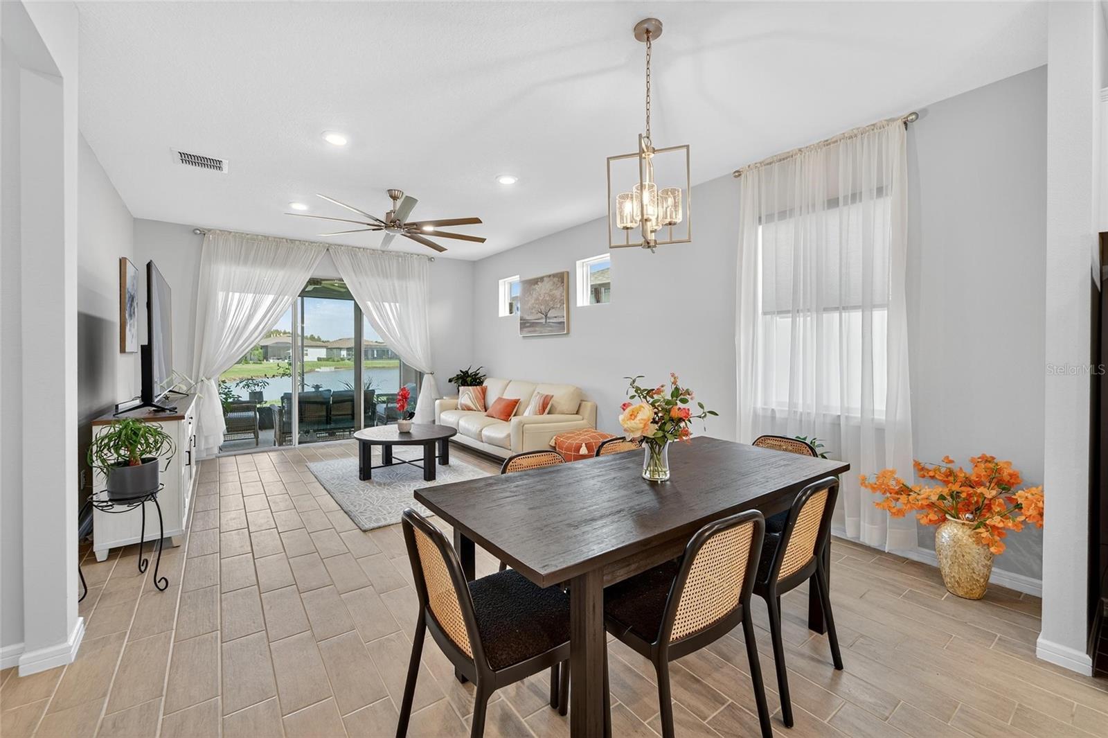 Image 15 of 65 For 6110 Shorebird Branch