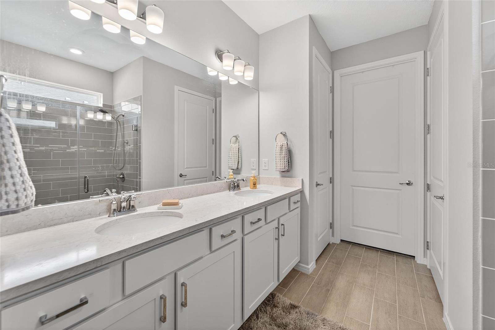 Image 24 of 65 For 6110 Shorebird Branch