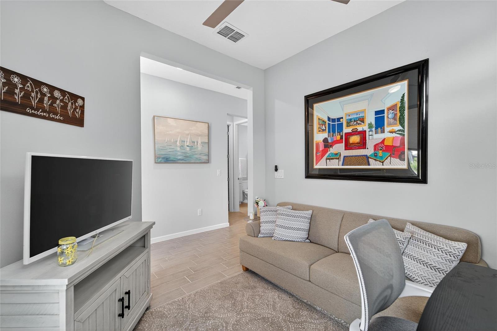 Image 29 of 65 For 6110 Shorebird Branch