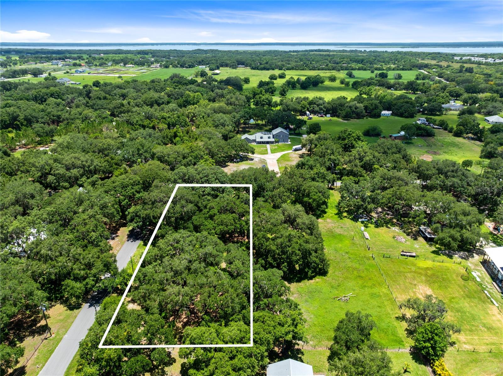 Image 7 of 10 For 0 Orangewood Avenue