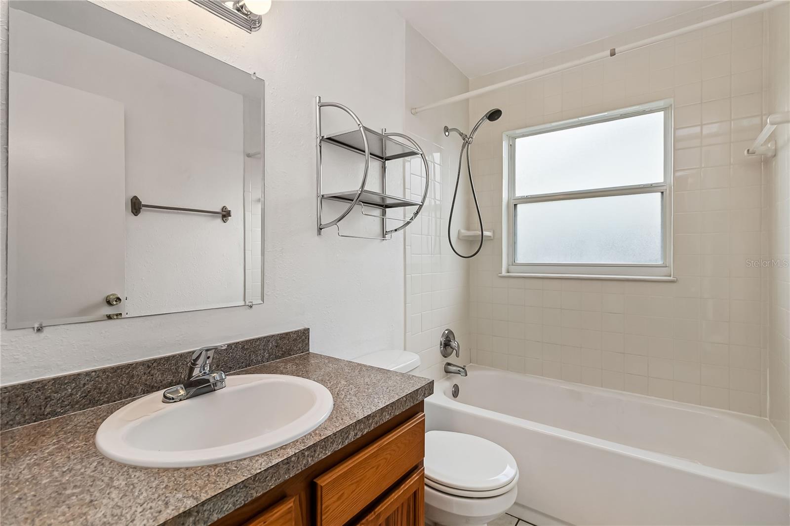 Image 20 of 30 For 2542 Camphorwood Circle