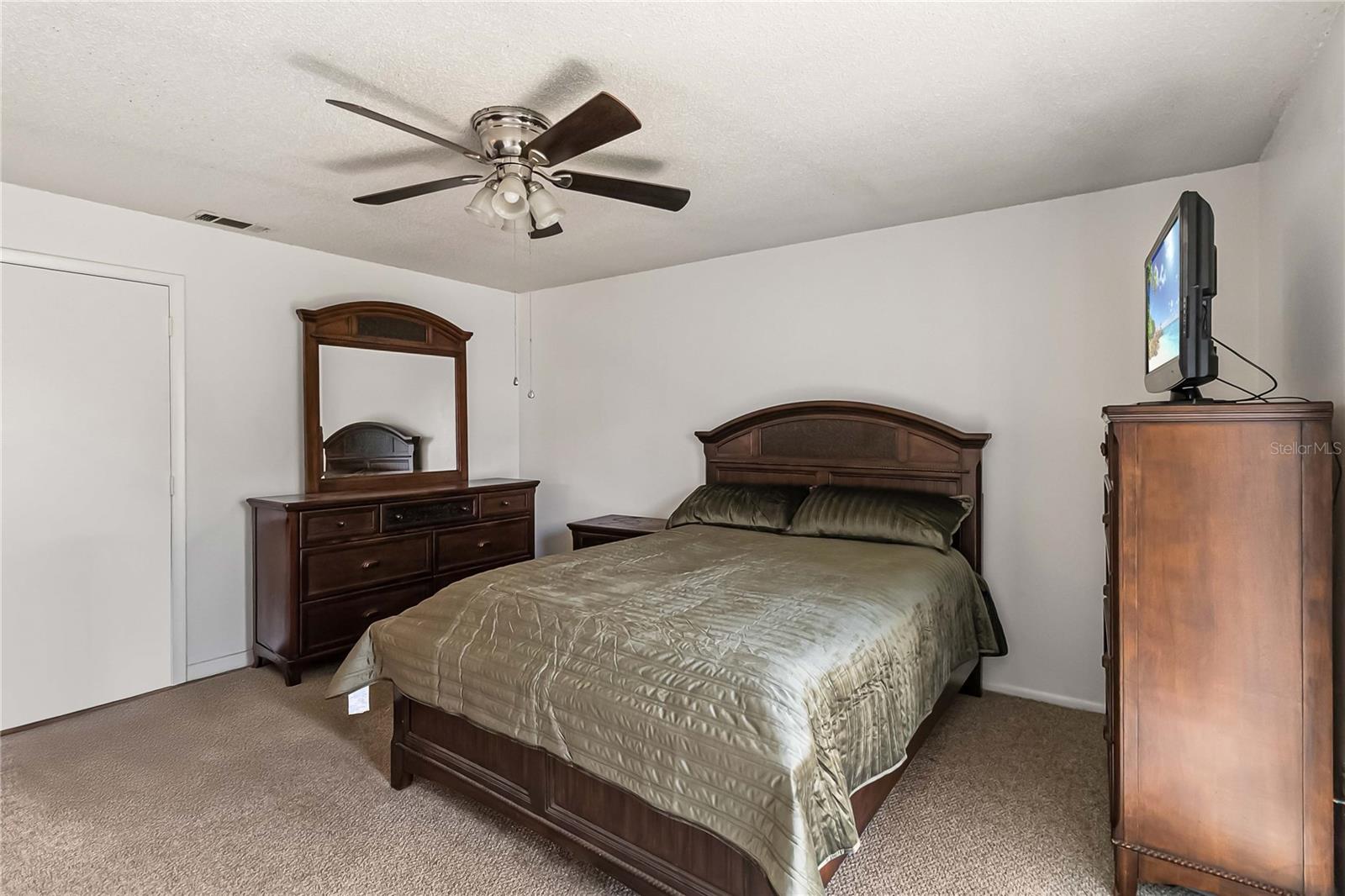 Image 23 of 30 For 2542 Camphorwood Circle