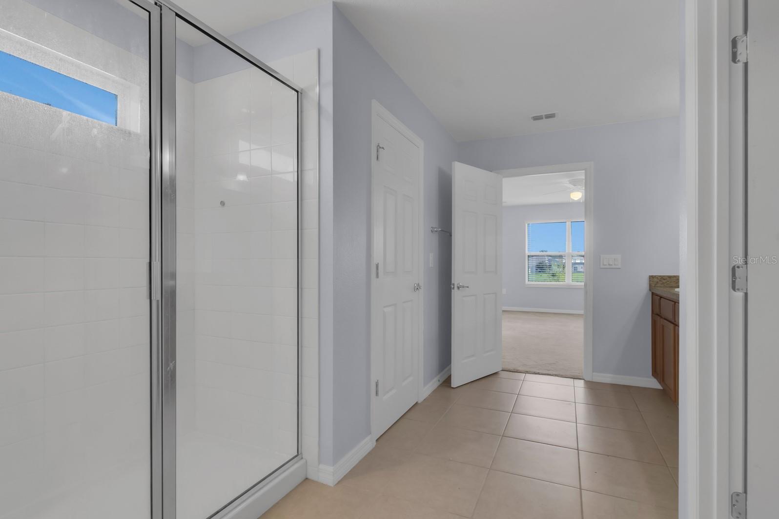 Image 14 of 38 For 2437 Addison Creek Drive