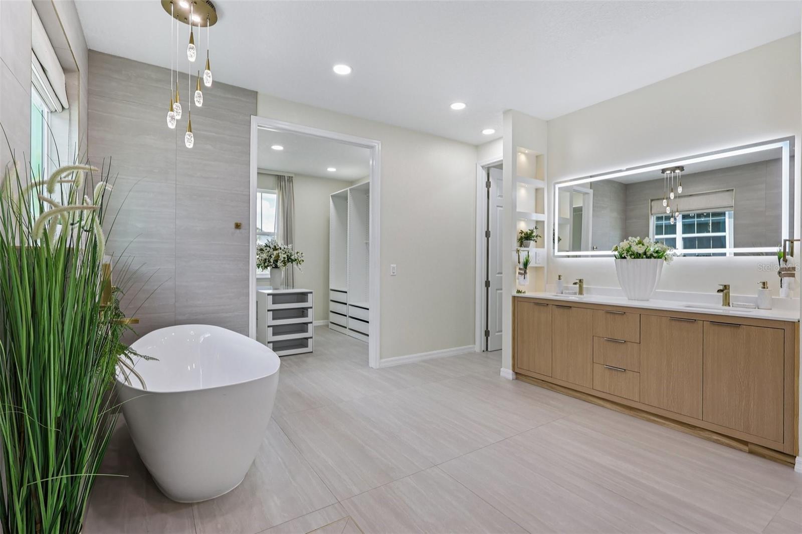Image 36 of 69 For 14612 Glade Hill Park Way