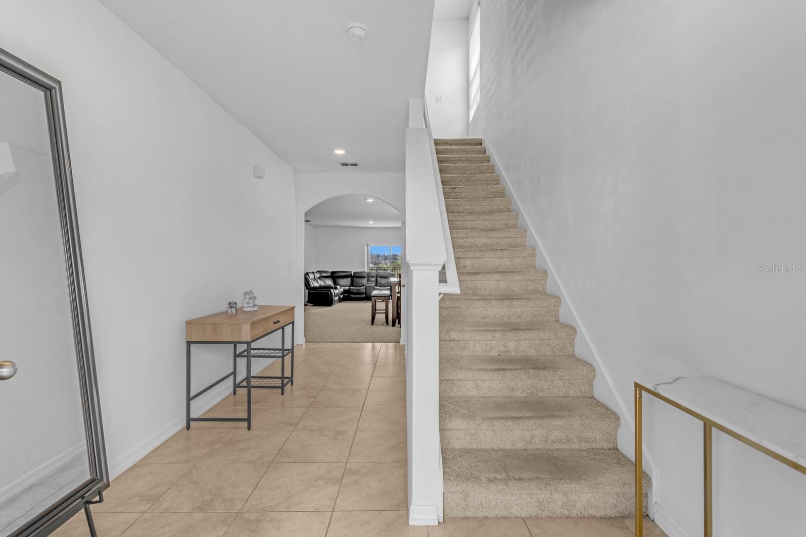 Image 7 of 41 For 716 Brooklet Drive