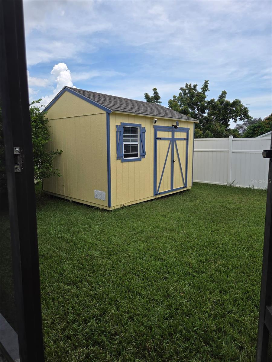 Image 18 of 21 For 2874 Berkshire Circle