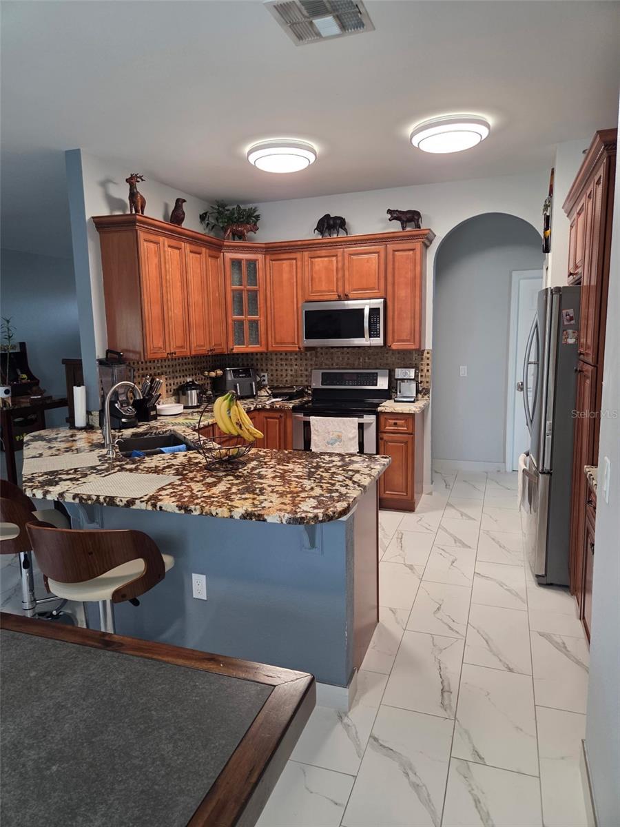 Image 4 of 21 For 2874 Berkshire Circle