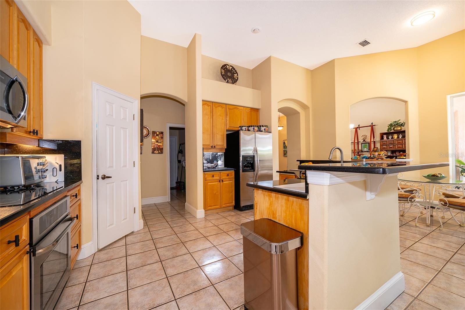 Image 19 of 20 For 8118 Vineland Oaks Boulevard