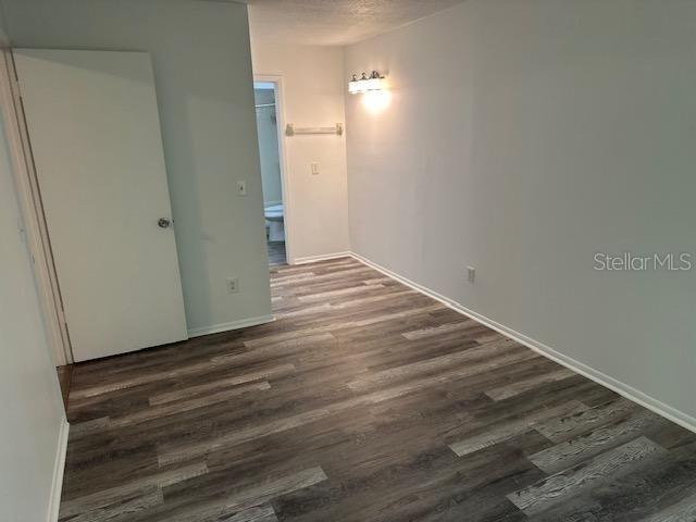 Image 15 of 19 For 227 Creekside Way