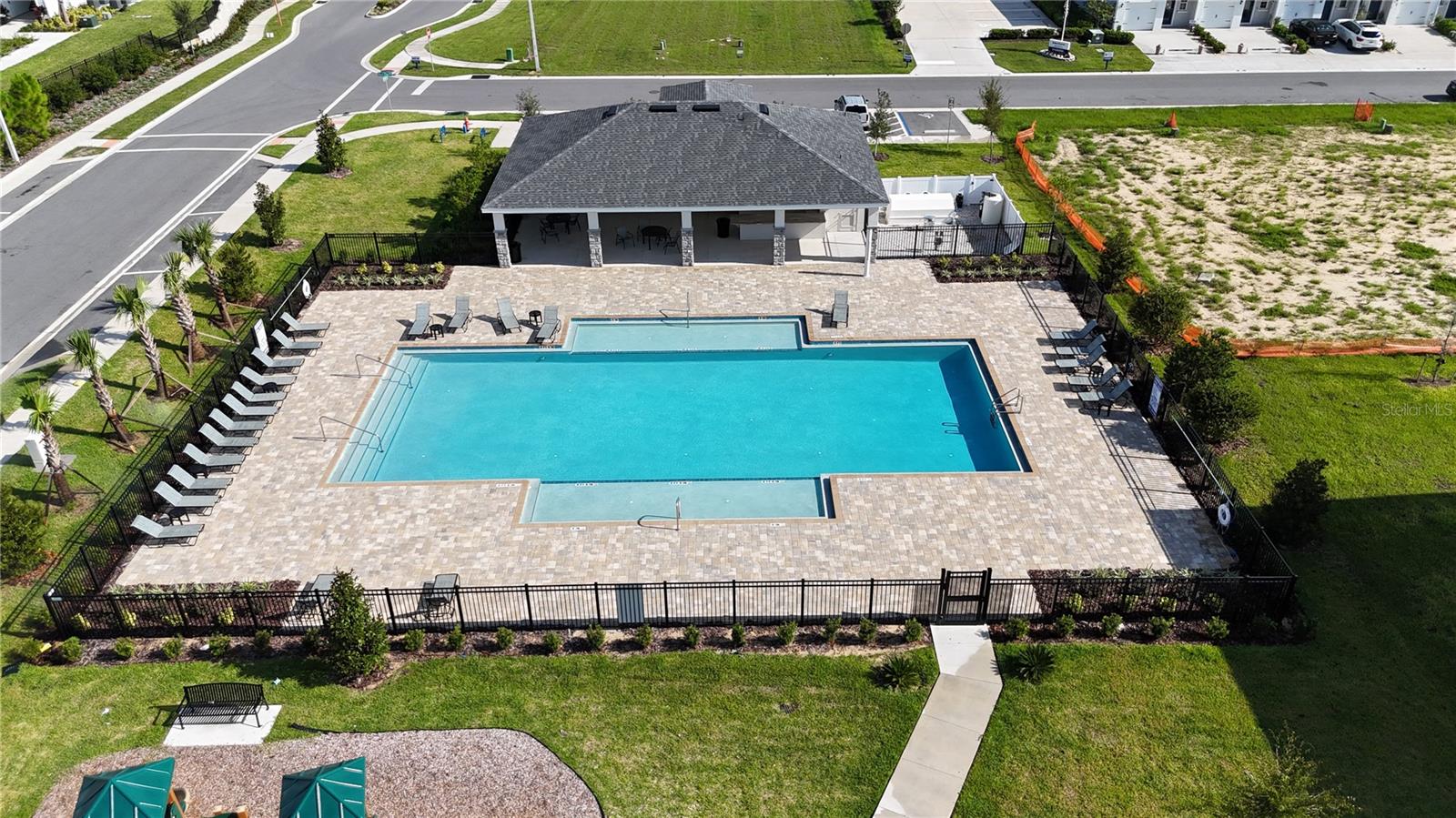 Image 2 of 39 For 1924 Tamarack Pass