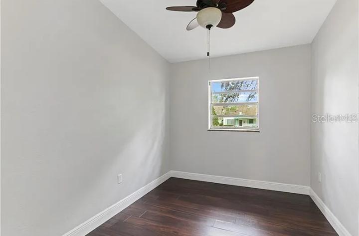 Image 11 of 19 For 4515 Seybold Avenue