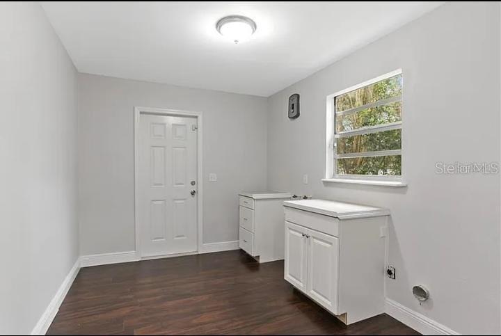 Image 15 of 19 For 4515 Seybold Avenue