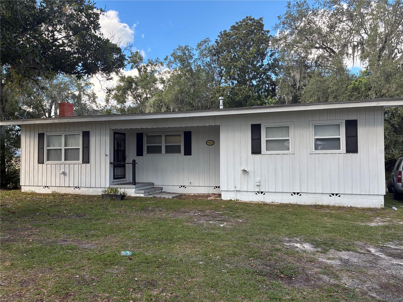 Image 3 of 7 For 1905 Emmett Street