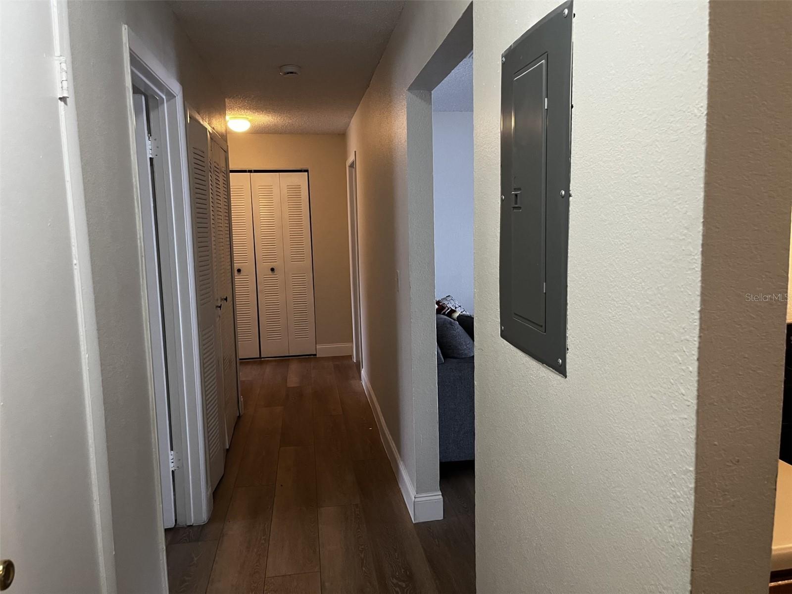 Image 5 of 16 For 4351 Semoran Boulevard 5