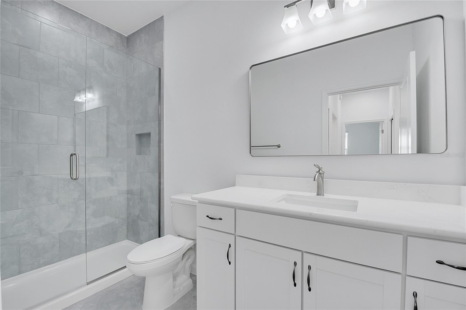 Image 52 of 66 For 215 Summertime Place