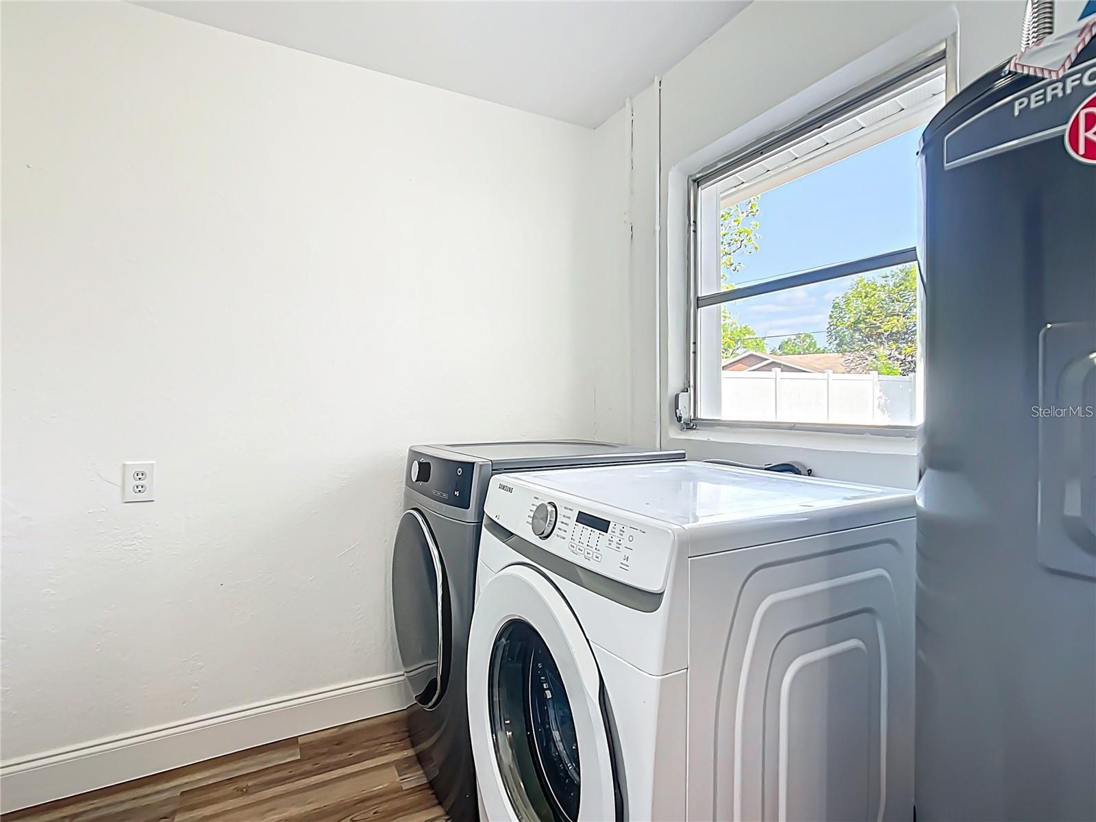 Image 15 of 21 For 43 Sj Kellner Boulevard