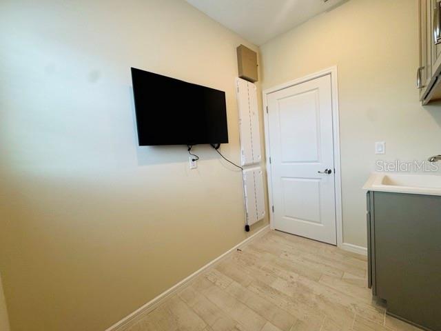 Image 24 of 43 For 6570 Rover Way