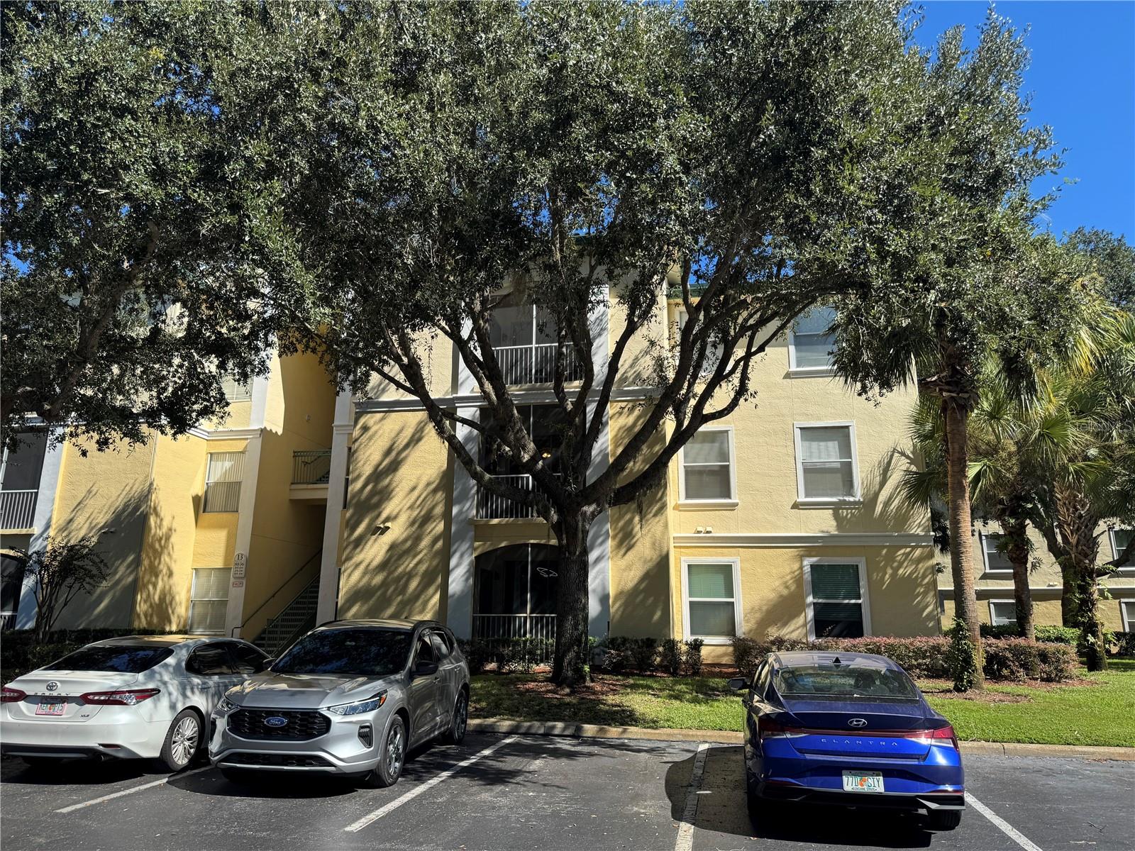 Details for 8836 Dunes Court 13 207, KISSIMMEE, FL 34747